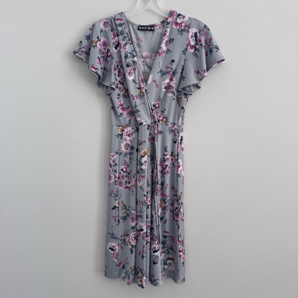 Paperdoll Dresses & Skirts - Paper Doll Women's Floral Wrap Dress Gray Pink Flutter Sleeve Size M